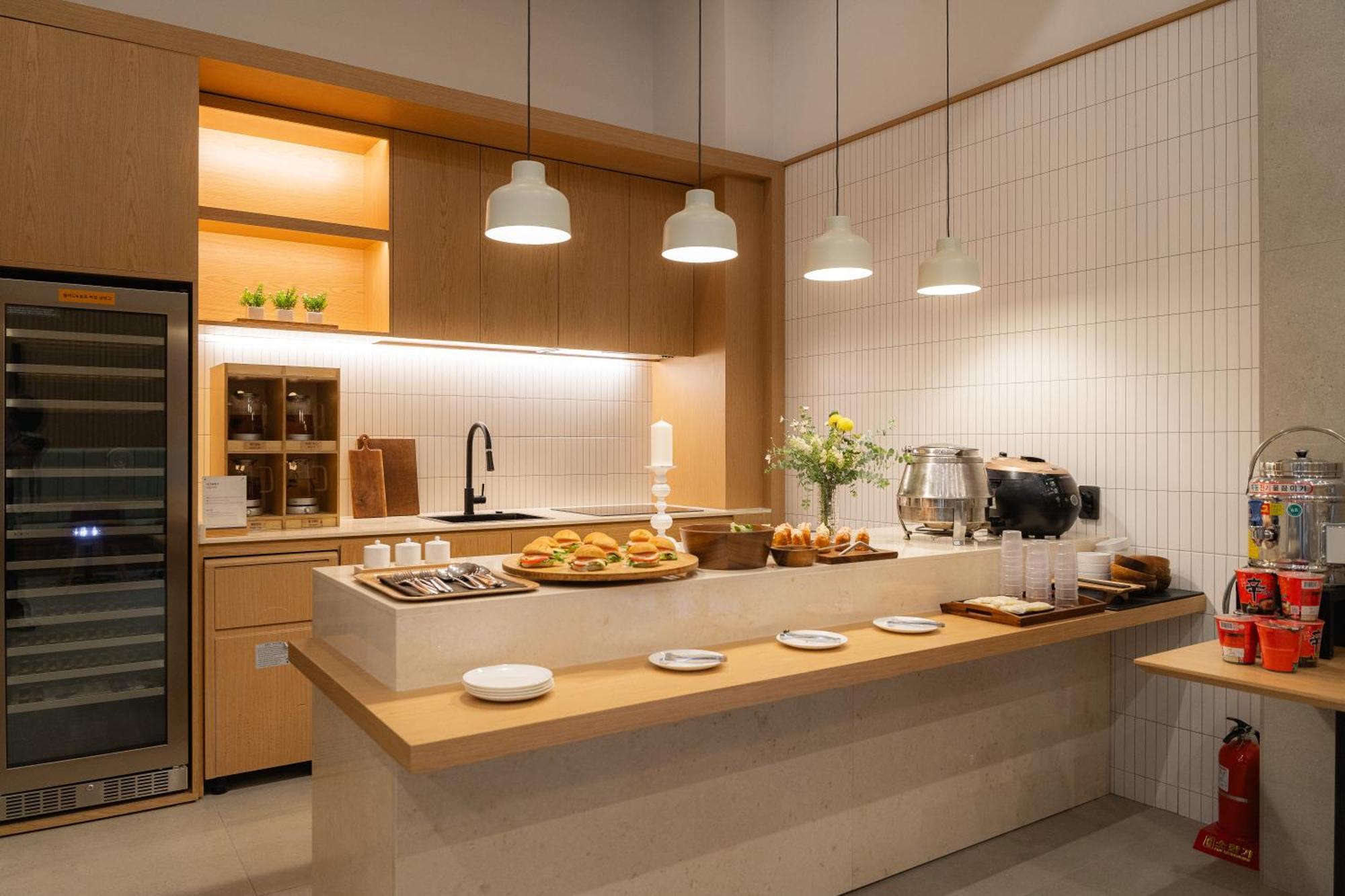 Homes Stay G-Valley Gasan Сеул Екстер'єр фото